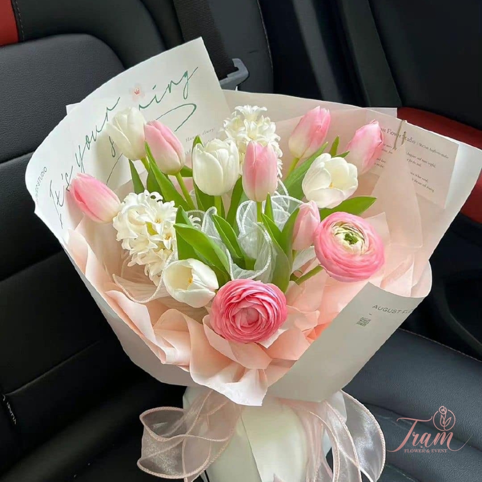 Bó hoa Tulip hồng nhập khẩu