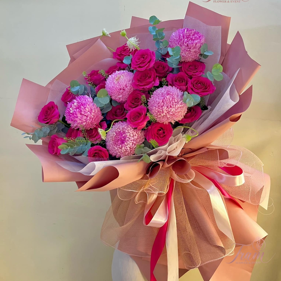 Bó hoa hồng nhập khẩu siêu sang trọng  dành tặng đối tác