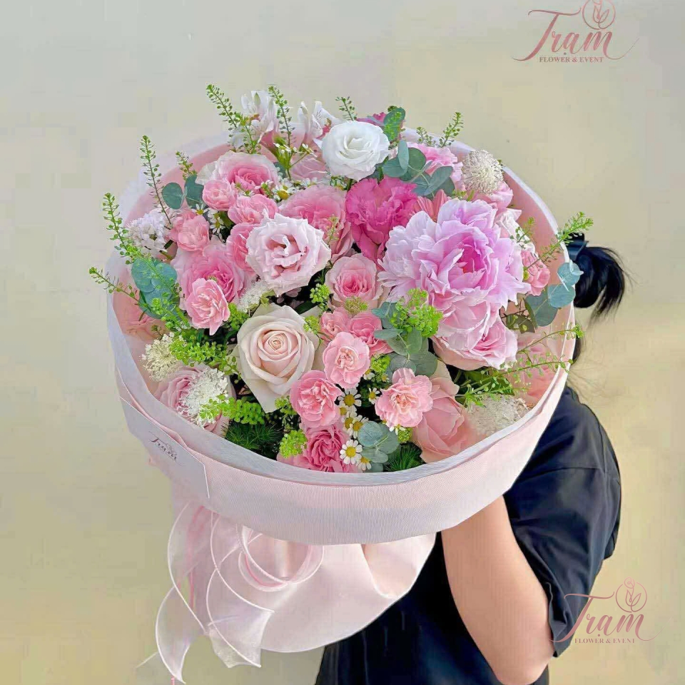 Bó Hoa Tròn Thanh Lịch – Tôn Vinh Nét Đẹp Lãnh Đạo