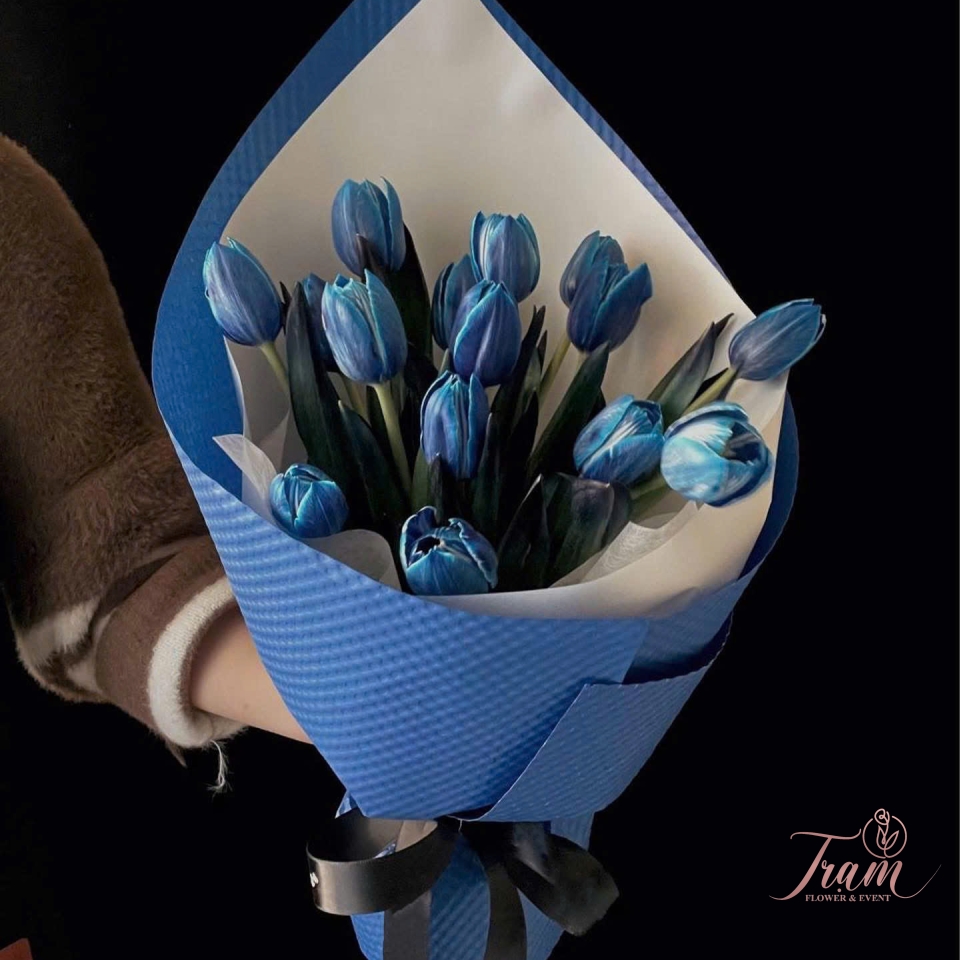 “Sắc Xanh Thanh Nhã – Bó Hoa Tulip Tone Xanh Nhập Khẩu”