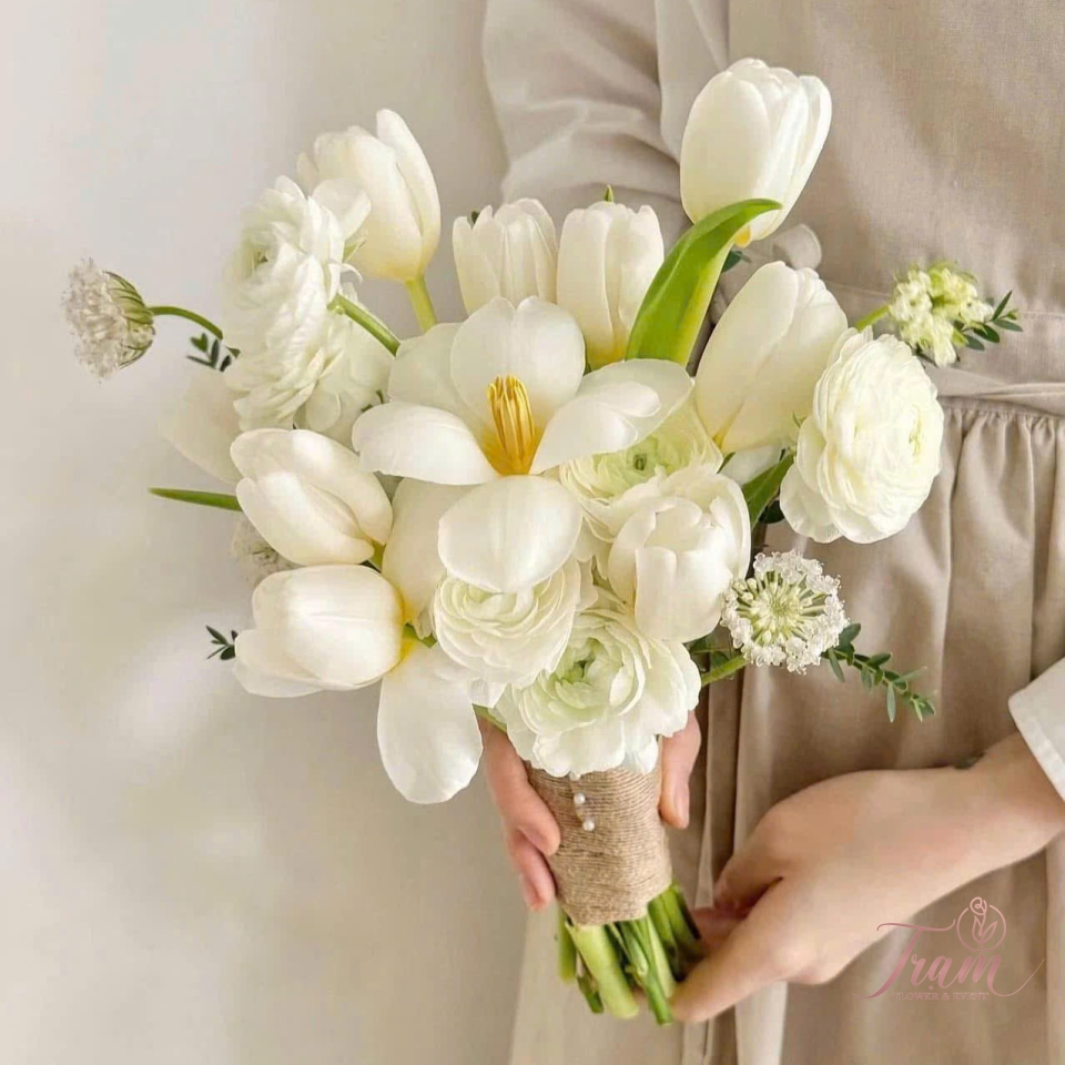Thanh Khiết - Hoa Cưới Cầm Tay Màu Trắng”