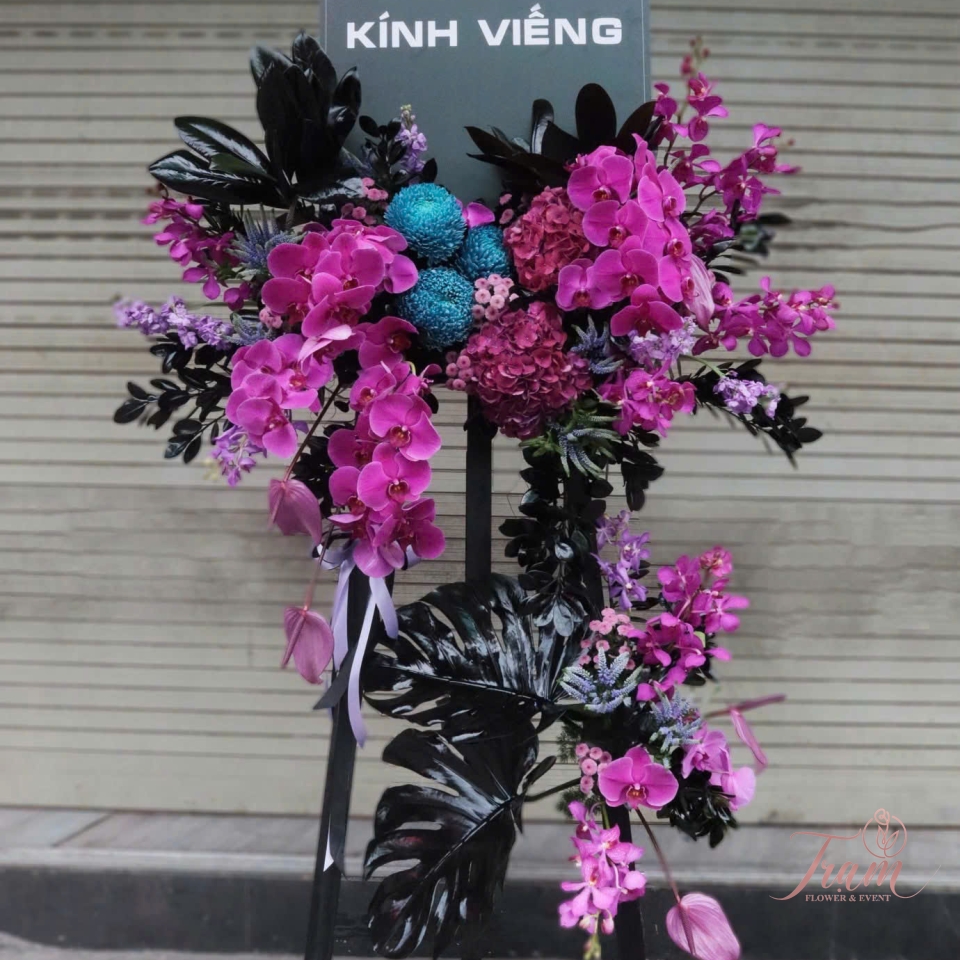 Kệ Hoa Tang Lễ Lan Hồ Điệp Tím – Kính Viếng