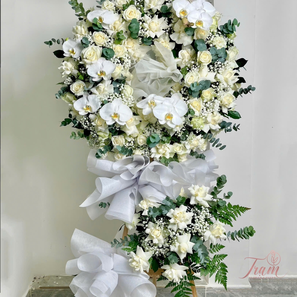 Kệ Hoa Tang Lễ Trắng Thanh Khiết – Kính Viếng