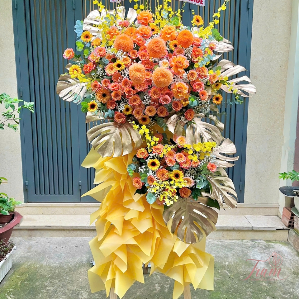 "Cam Vàng Khai Lộc – Kệ Hoa Chúc Mừng Rực Rỡ & May Mắn"