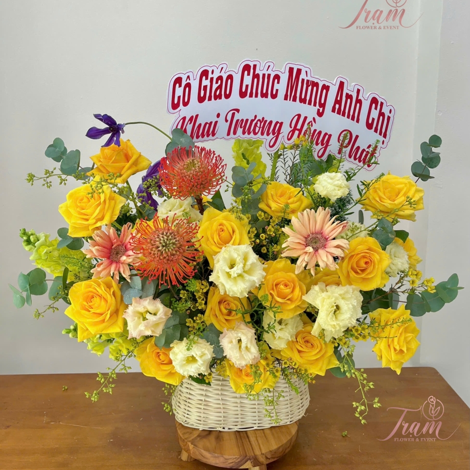 Giỏ Hoa Vàng Rực Rỡ – Sắc Màu Hạnh Phúc