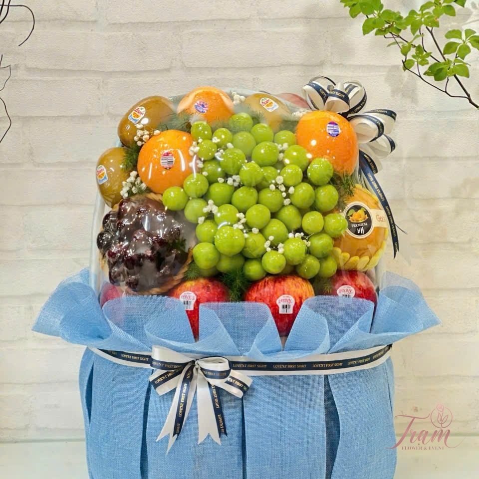 Giỏ Hoa Trái Cây Tone Xanh Dương – Thanh Lịch & Tinh Tế